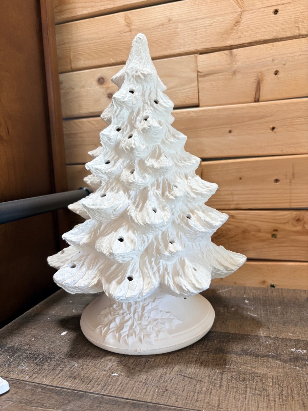 Ceramic bisque Christmas tree nowell vintage style